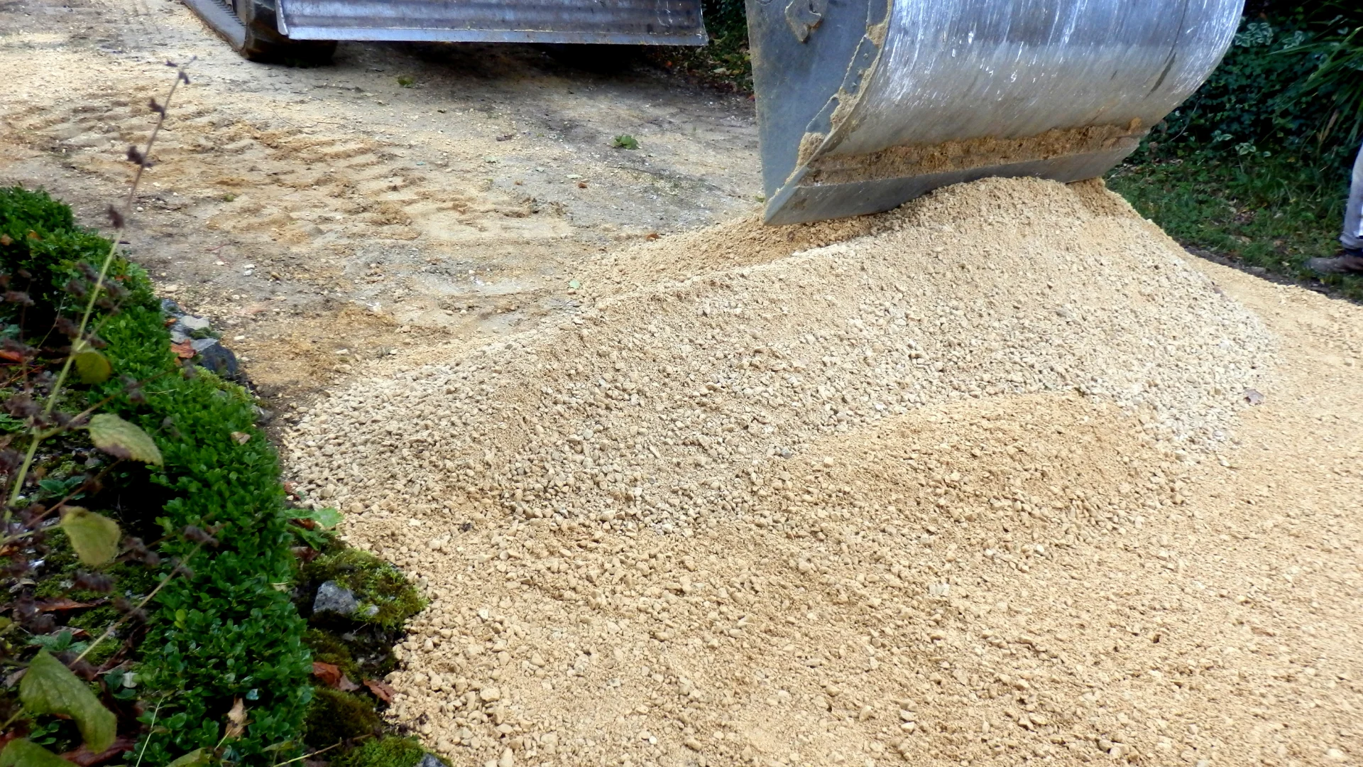 Sand & Gravel Services